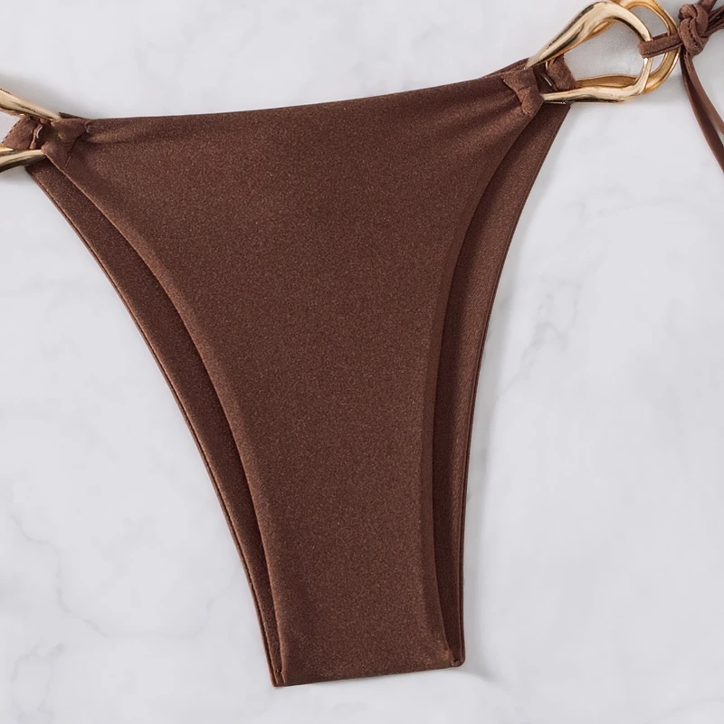 Biquíni sexy de duas peças marrom com alça no pescoço e maiô preto