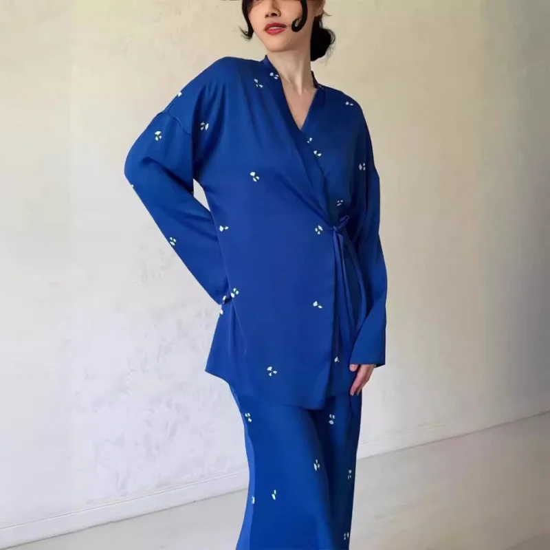 2025Novo conjunto de vestido longo de cetim drapeado com manga redonda estampada na cintura