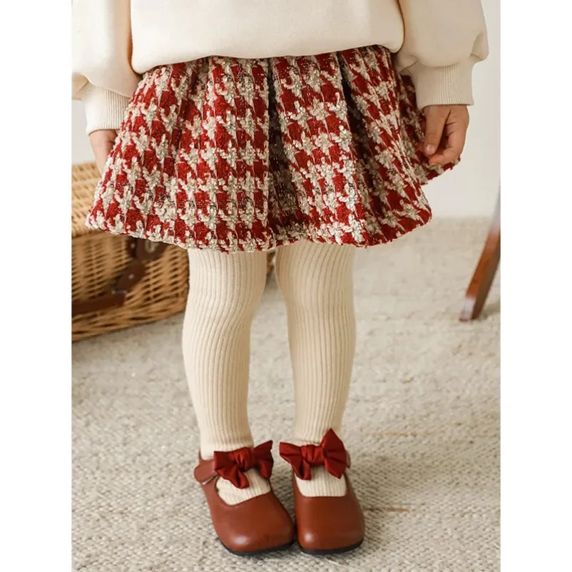 Girls Half Skirt Christmas Thick Versatile Pleated Skirt Children's Vintage Baby Fashion Spring Autumn Winter Plaid Short Skirt