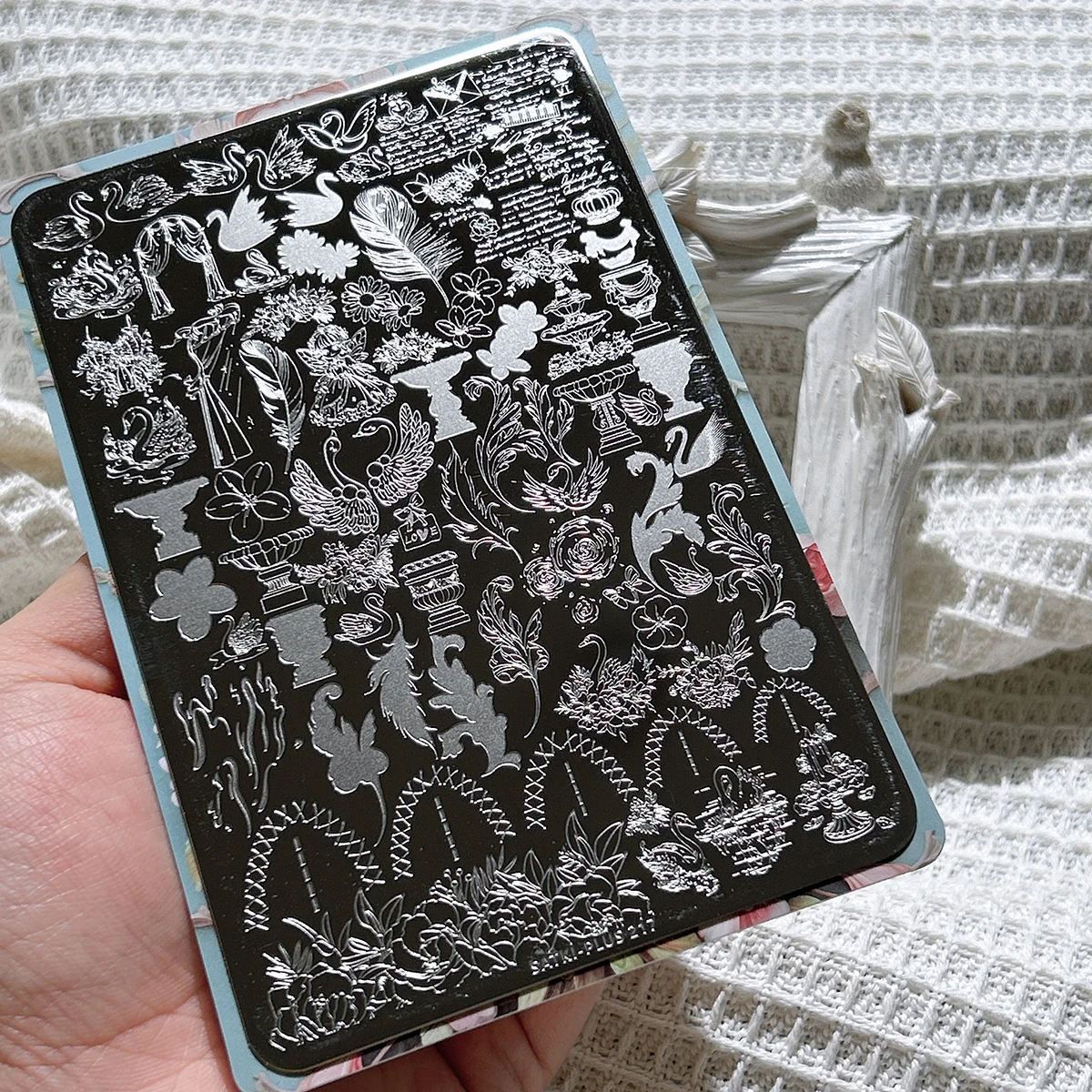 

Nail Art Stamping Plate for Beginners, No Need for Hand Painting, Stamping Template with White Swan, Angel Wings, Feathers, Tassels, Rose Flower Nail Decorations, Quick Nail Art for Lazy People, Transparent Silicone Stamping Tool, Stamping Gel, Nail Polis