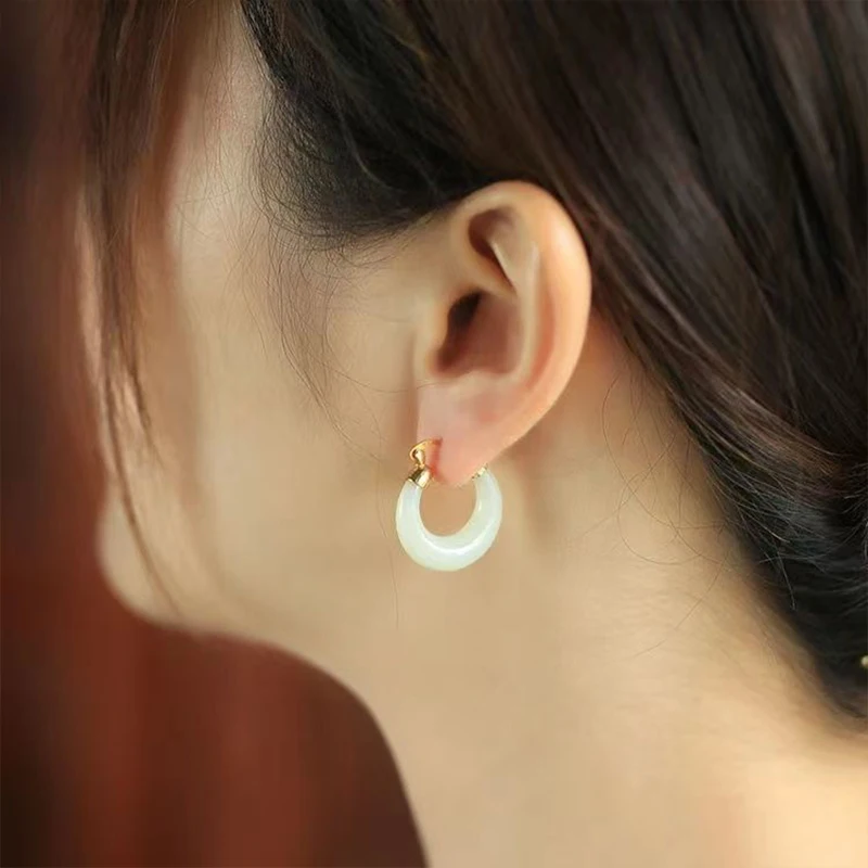 Designer's Original Natural Gold Silk Jade Crescent Earrings, For Women's High-quality Fresh And Ancient Dinner Jewelry Gifts