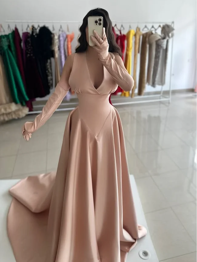 ヌードピンクのセクシーなVネックプロムフォーマルドレス、ラップ付き長袖、シャーリング付き中東イブニングオケージョンガウン衣装、カスタムサイズ