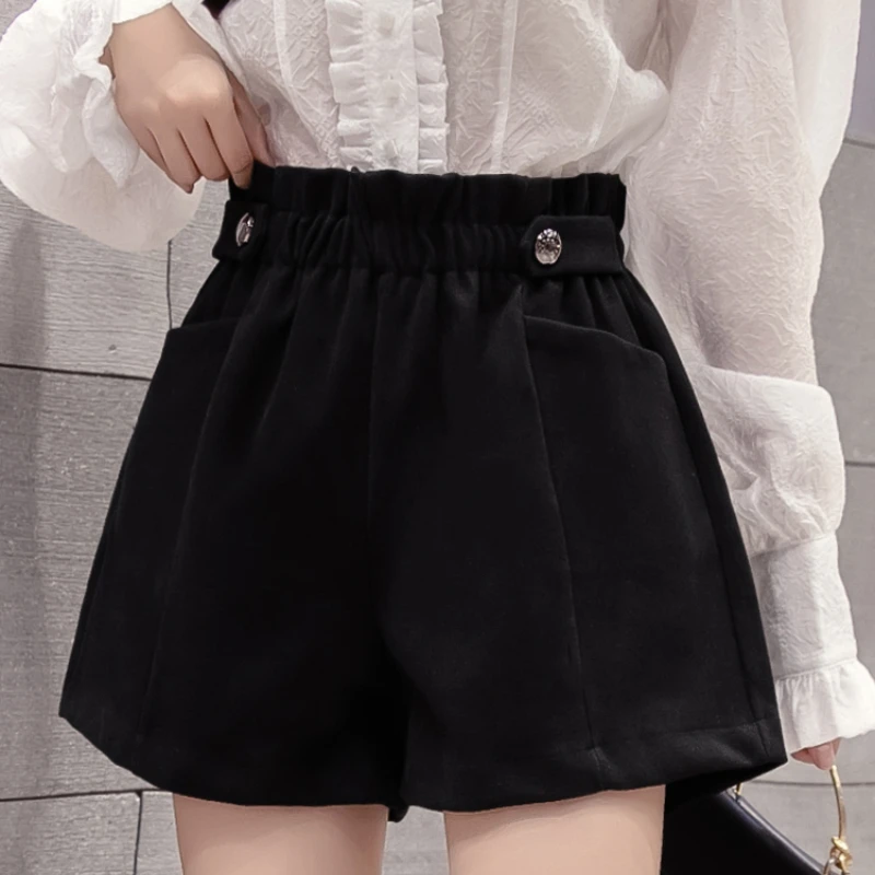 Black Woolen Shorts Women Chic Folds High Waist Design Loose Autumn Winter College Vintage Streetwear Lovely Female Classy Basic