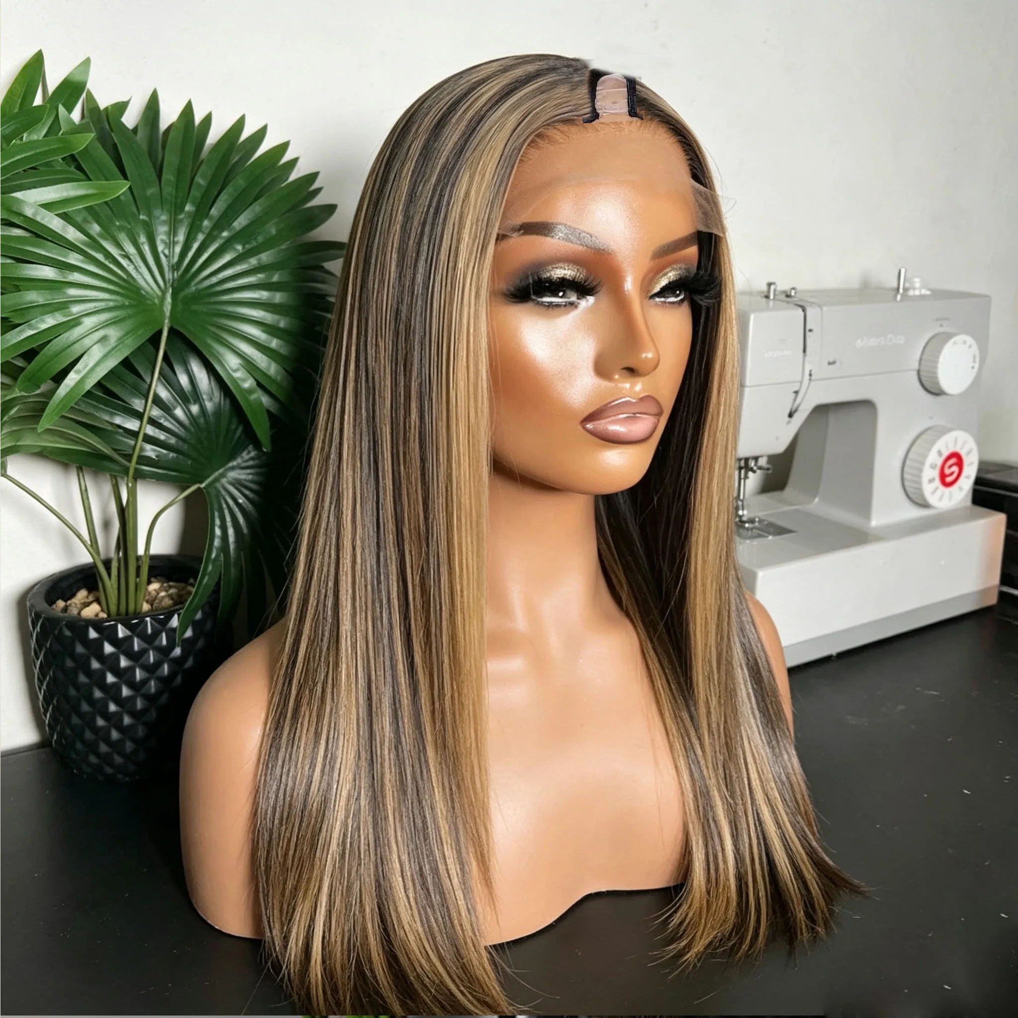 Honigblondes Balayage-Highlight Seidig Glattes Remy Indisches Echthaar 1x4 U-Teil-Perücke für Frauen Mittel-/Links-/Rechts-V-Teil-Optionen – Detail 1