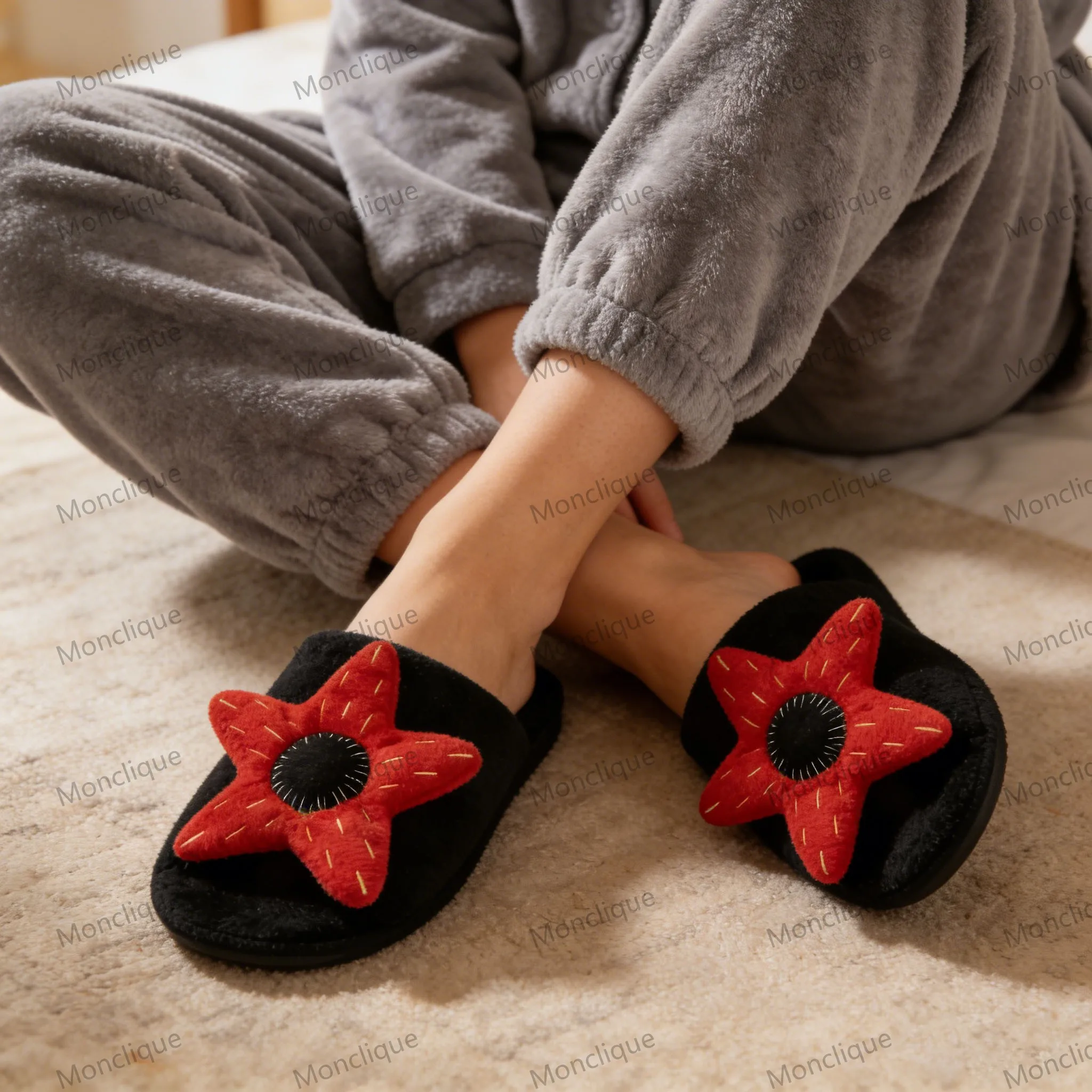 

‌Cozy Newstyle Demogorgon Cartoon Strangers Thing Plush Slipper Non-Slip Soft Indoor Flower Fuzzy Shoes Men Women Christmas Gift