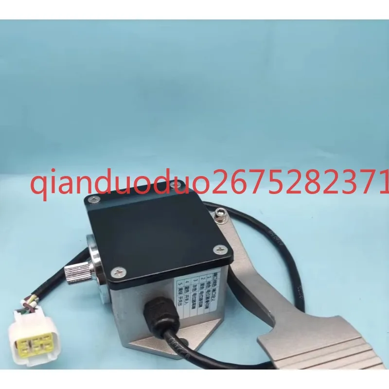 

For Electric Forklift Accelerator EFP-001/005/RJSQ-001/EFP713-0502/2410EFP712-24