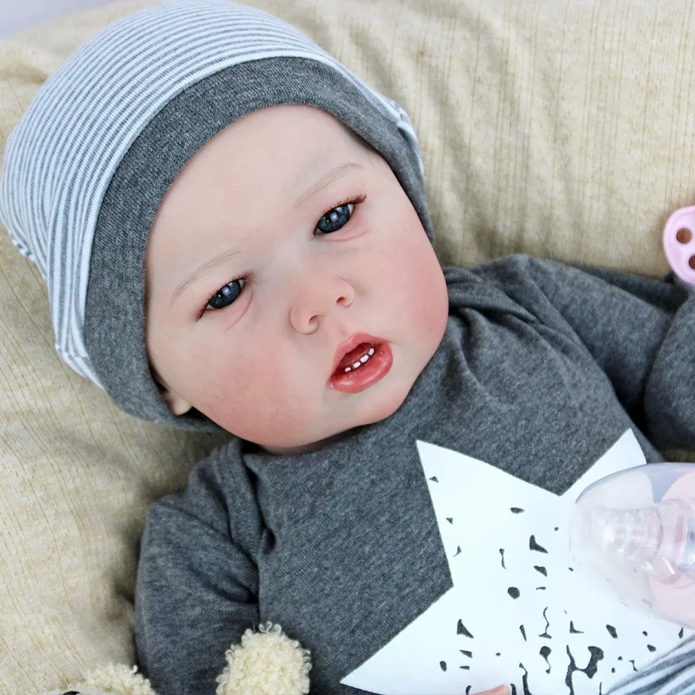 

Lifelike Soft Full Body Reborn Doll Liam Pure Hand Painted And Changeable Baby Doll 55cm Tall W-022LIAM
