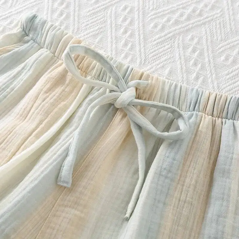 ملابس منزلية نسائية صيفية مطبوعة من القطن تسمح بمرور الهواء ومريحة وممتصة للعرق شورت نسائي كبير ورقيق