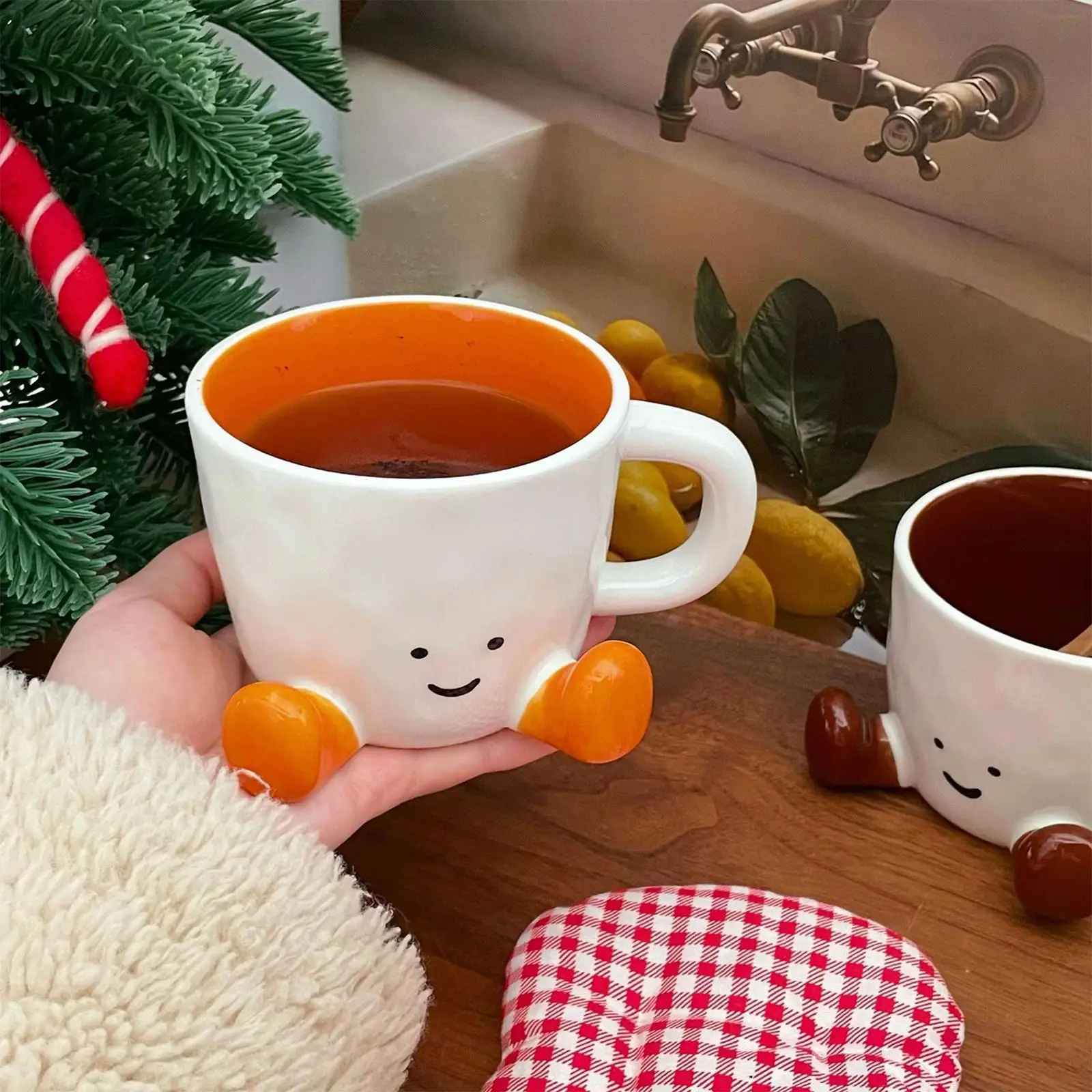 New ceramic coffee cup with feet, underglaze color, super cute decoration, beverage cup for men and women, afternoon tea cup