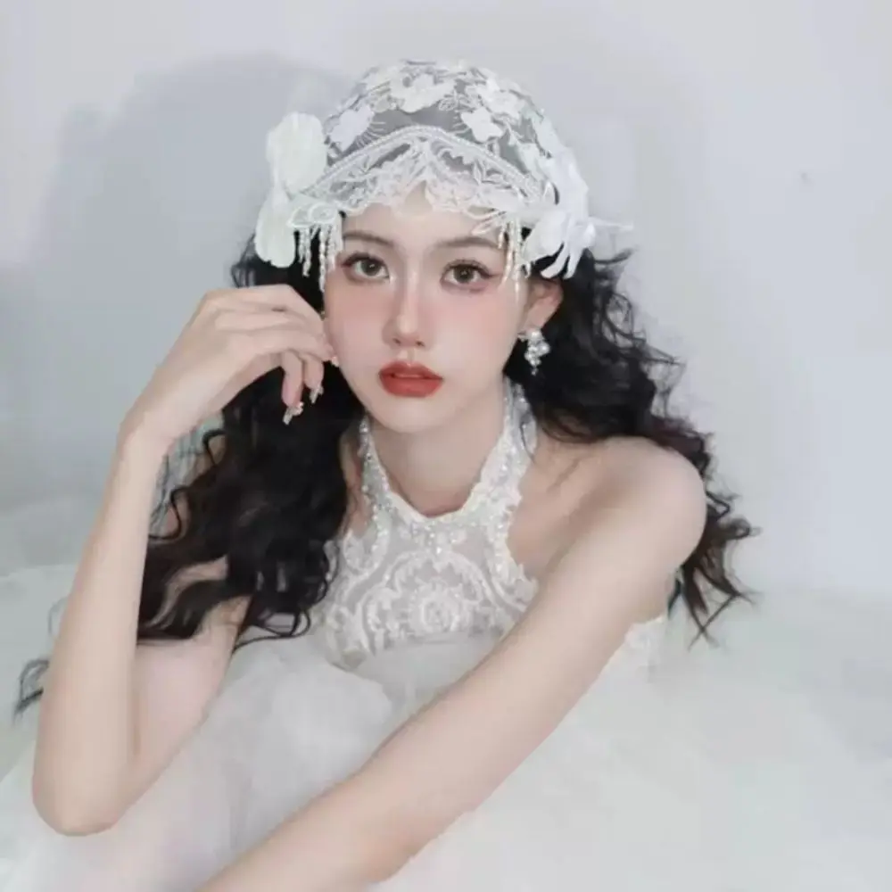 Topi pengantin bunga renda Retro hiasan kepala pengantin Tulle putih manik-manik mutiara hiasan kepala pernikahan mewah perhiasan rambut