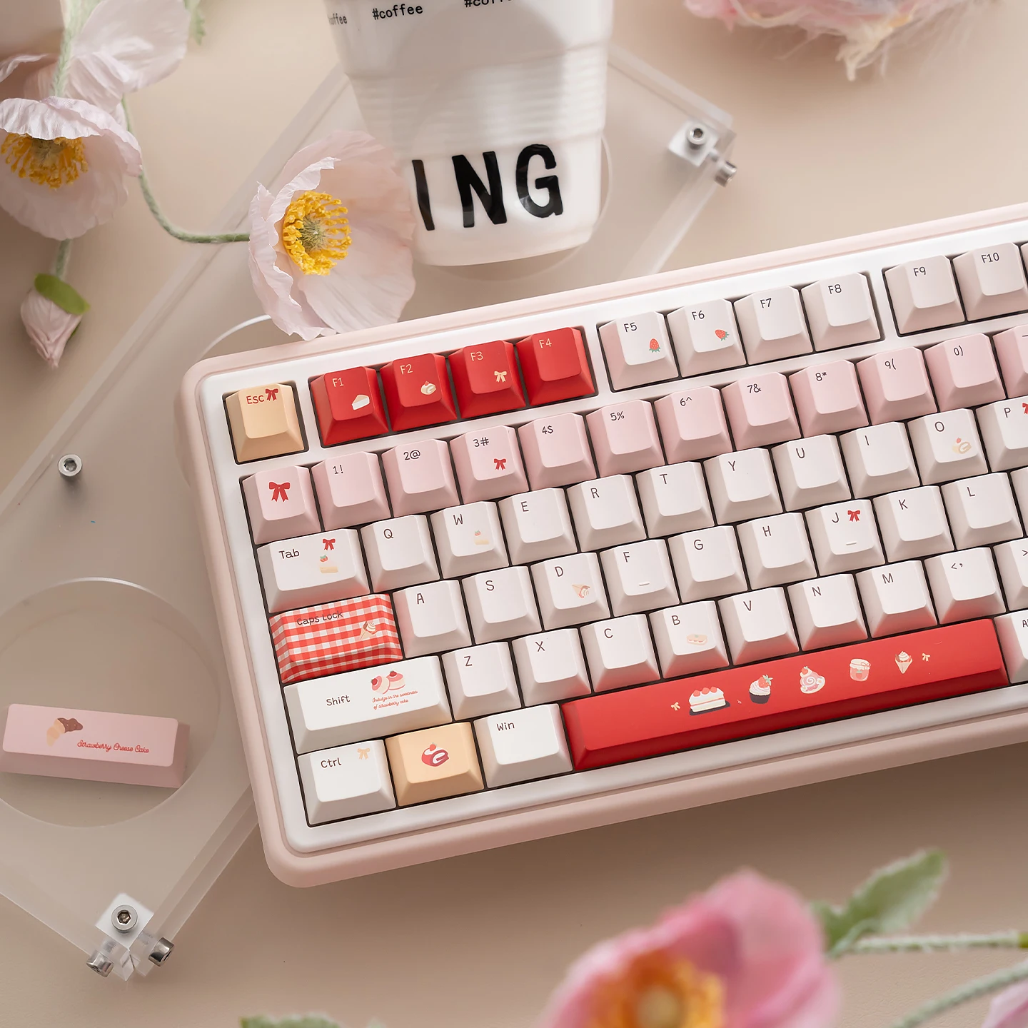 

Клавиши с тематикой клубничного десерта, набор PBT-клавиш с сублимационной печатью Cherry Dye-Sublimation для механических клавиатур Mx Cherry 61/64/87/96/104