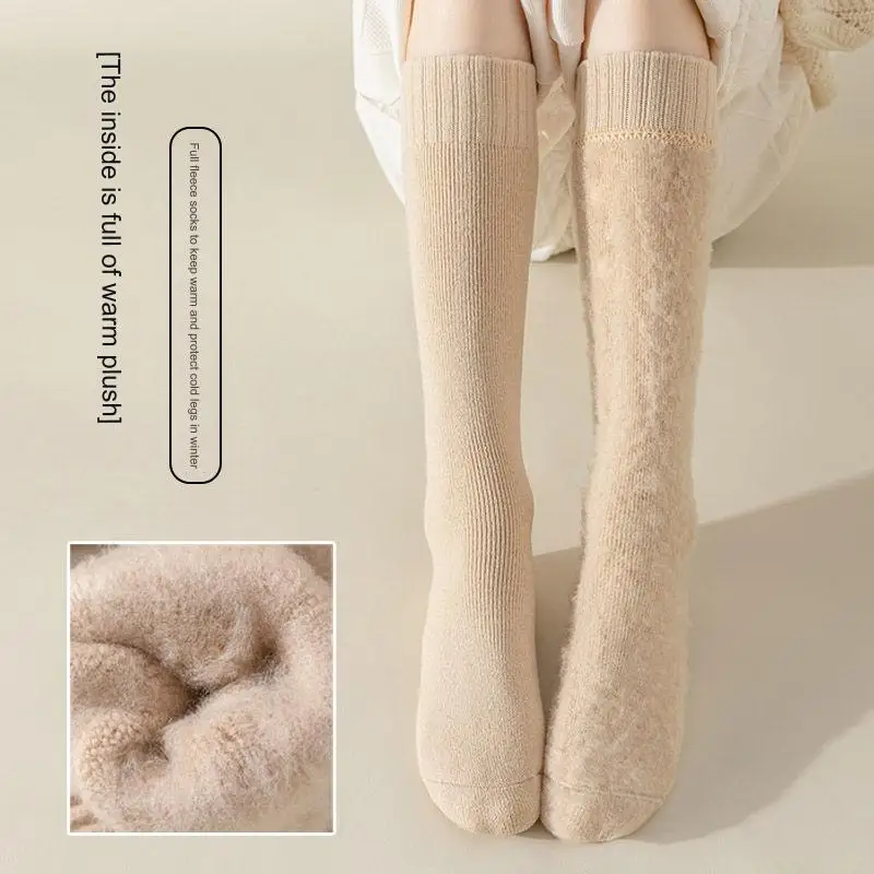 Winter Women\'s Thickened Warm Knee-Length Wool Socks Harajuku Vintage Merino Wool Calf Socks. Fashionable Terry Casual Stockings