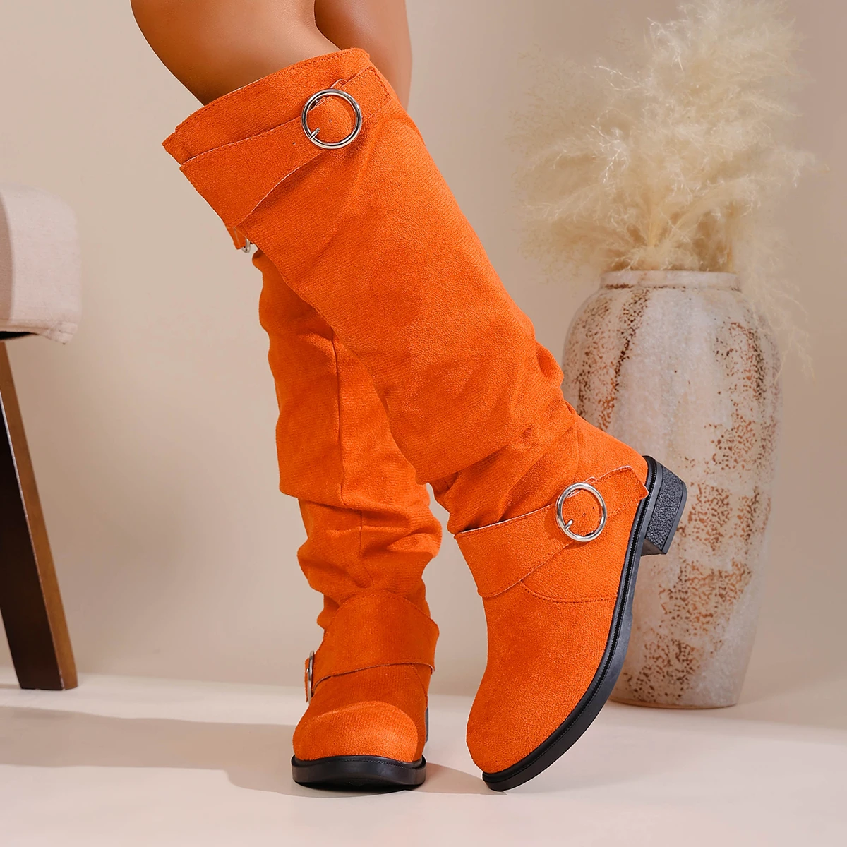 Autumn/Winter Women Low-heel knee-high boots New Fashionable Slimming Chunky Heel Needle belt buckle Pleated suede Knight Boots