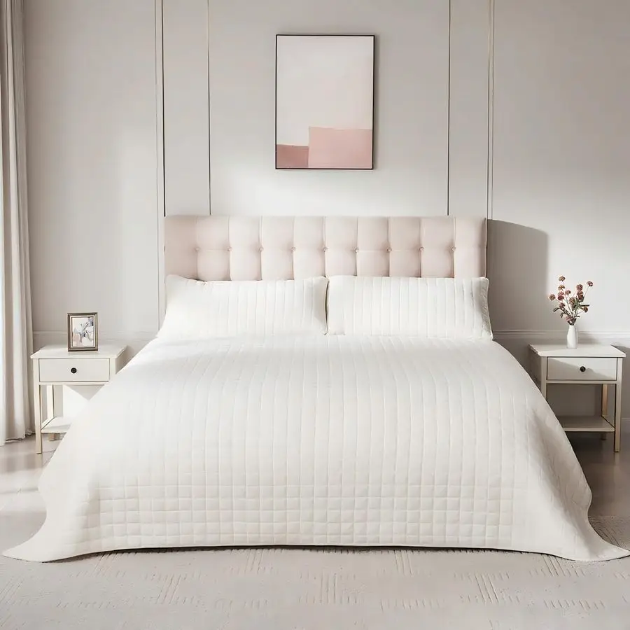 

Luxury Velvet Quilt Set King Size, Comforter Set with Pillow Shams, Soft Lightweight Bedspread Coverlet Bedding Sets for All Sea