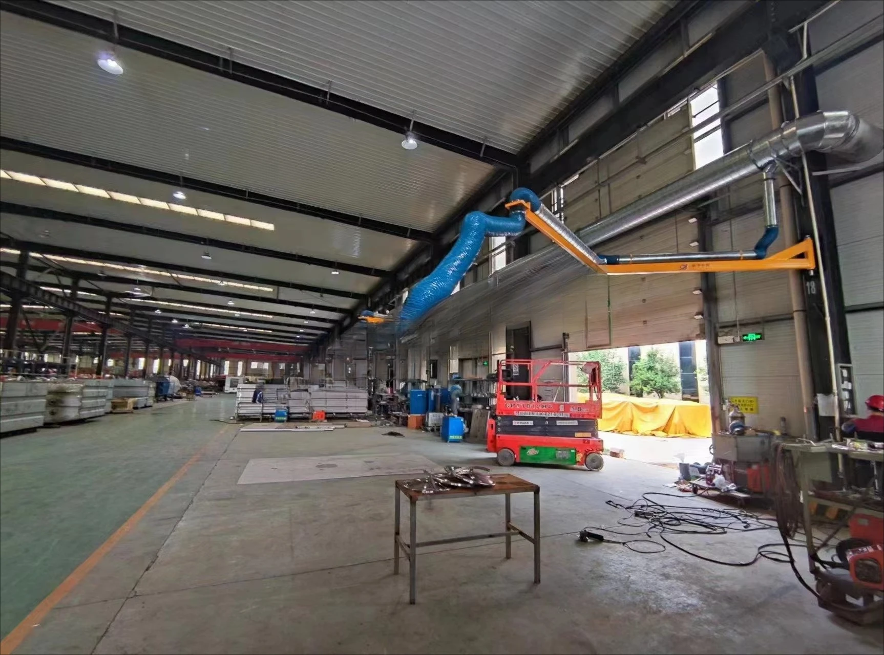 مروحة عادم وذراع تكييف جديد لمعدات تنظيف الهواء للتدخين