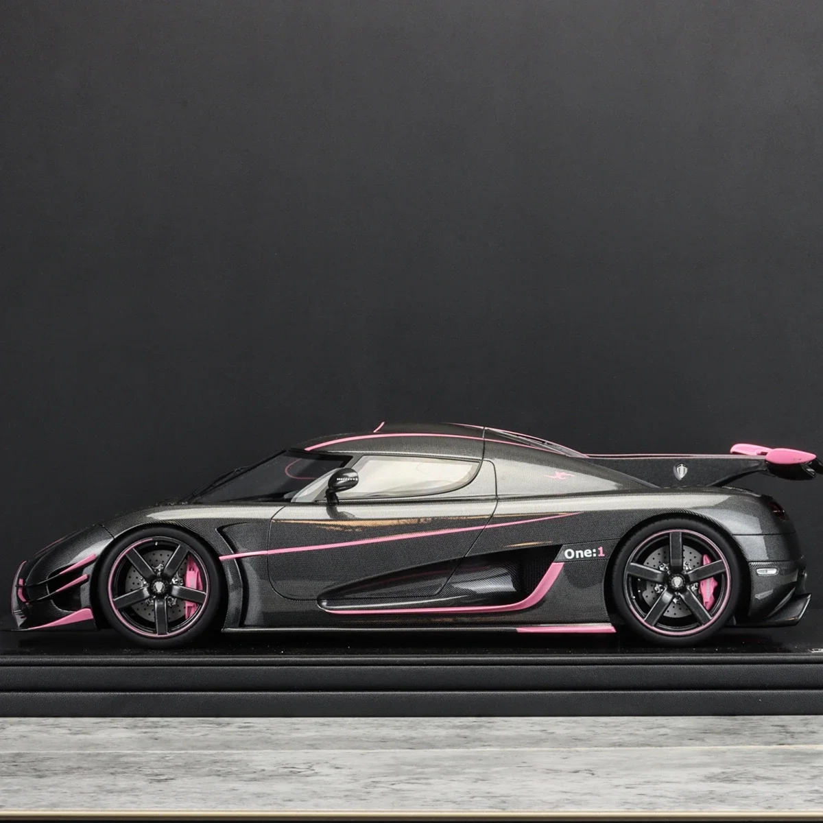 FA Frontiart 1:12 One1 Carbon Fiber Black Purple Limited to 199 Pieces Simulation Resin Static Car Model Toys Gift