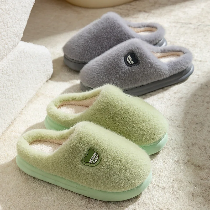 

Winter wear plush slippers women's new soft fluffy casual flat shoes indoor home non-slip comfortable simple bedroom shoes