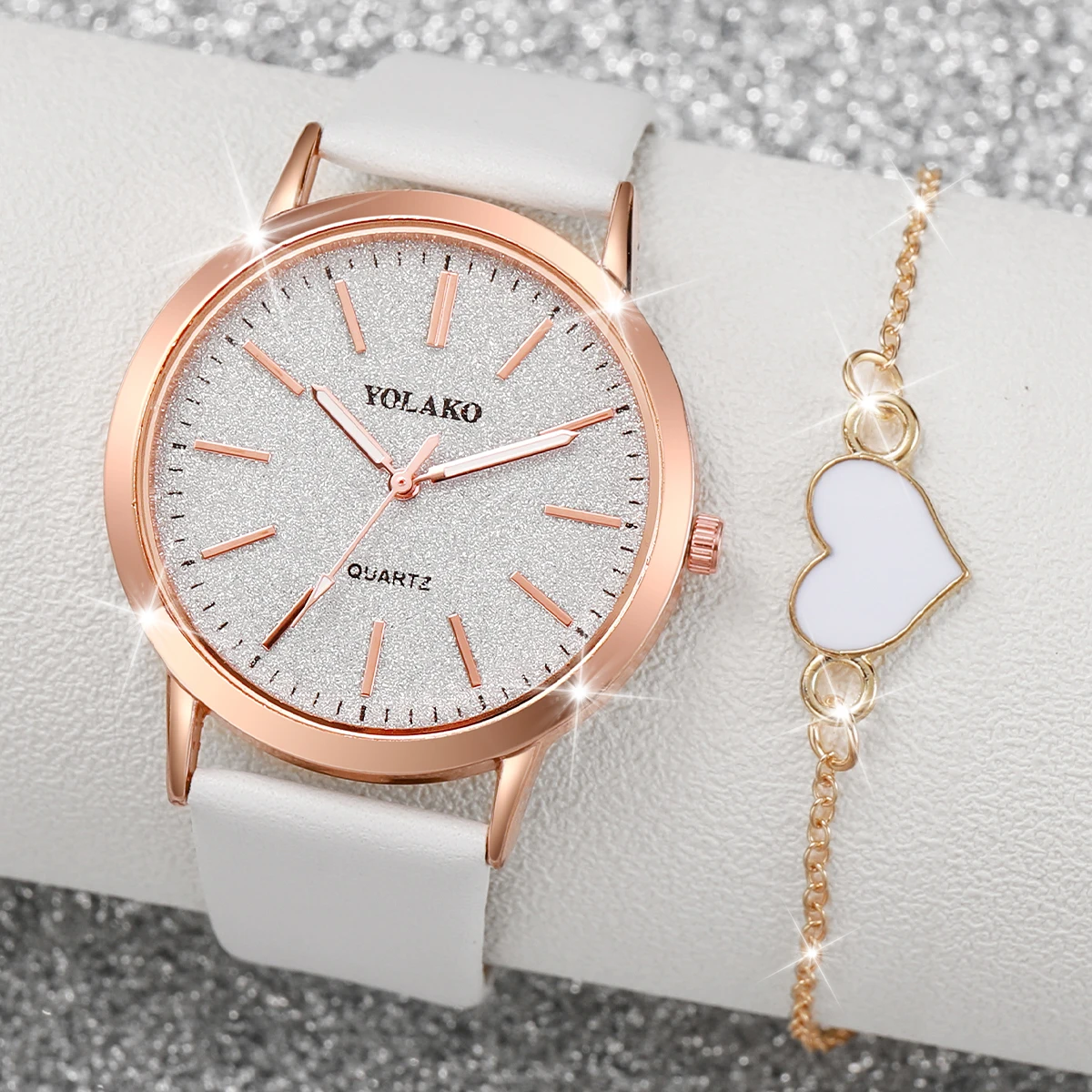 2PCS/Set Fashion Matting Dial Women Quartz Watch Casual Leather Band Wristwatches Heart Bracelet Set（Without Box）