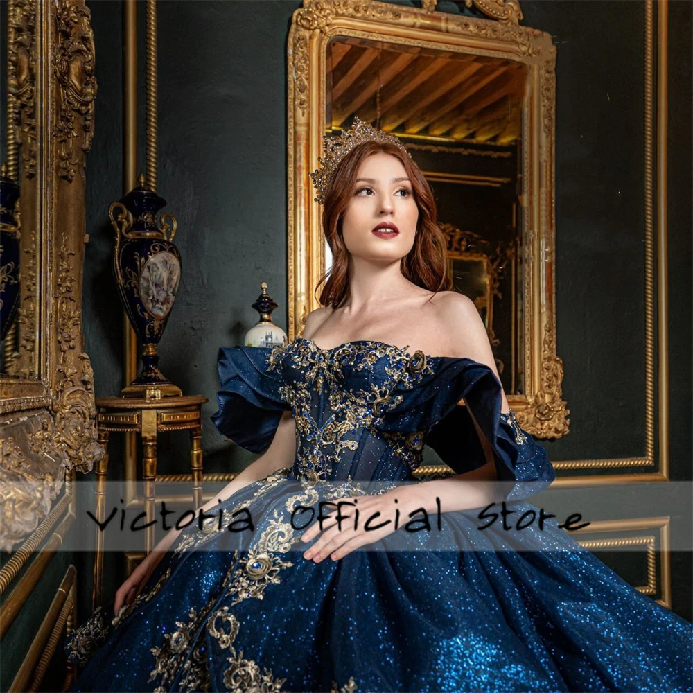 Amazing Dark Blue Princess Quinceanera Dresses 2025 Beads Ruffles Gold Applique Ball Gown Mexican vestidos de 15 años Customized