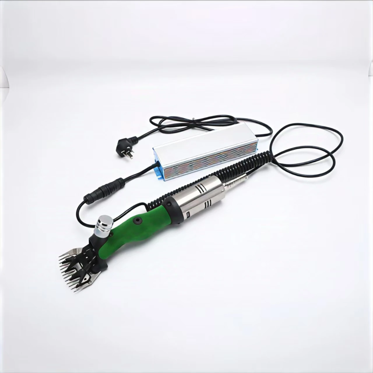 【الأكثر مبيعًا】بيع المصنع مباشرة ماكينة قص صوف الأغنام الكهربائية الأوتوماتيكية مقص الحصان الماعز الضأن قوة كبيرة القص حالة جديدة