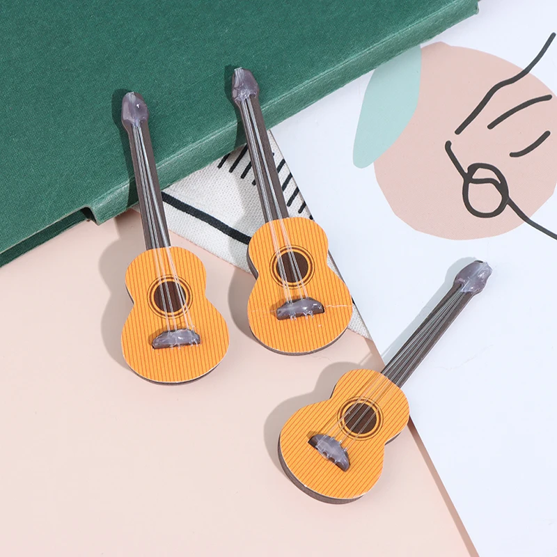 Dollhouse Miniature Instrument mini Guitar for Home Decoration Kid Wood Toys