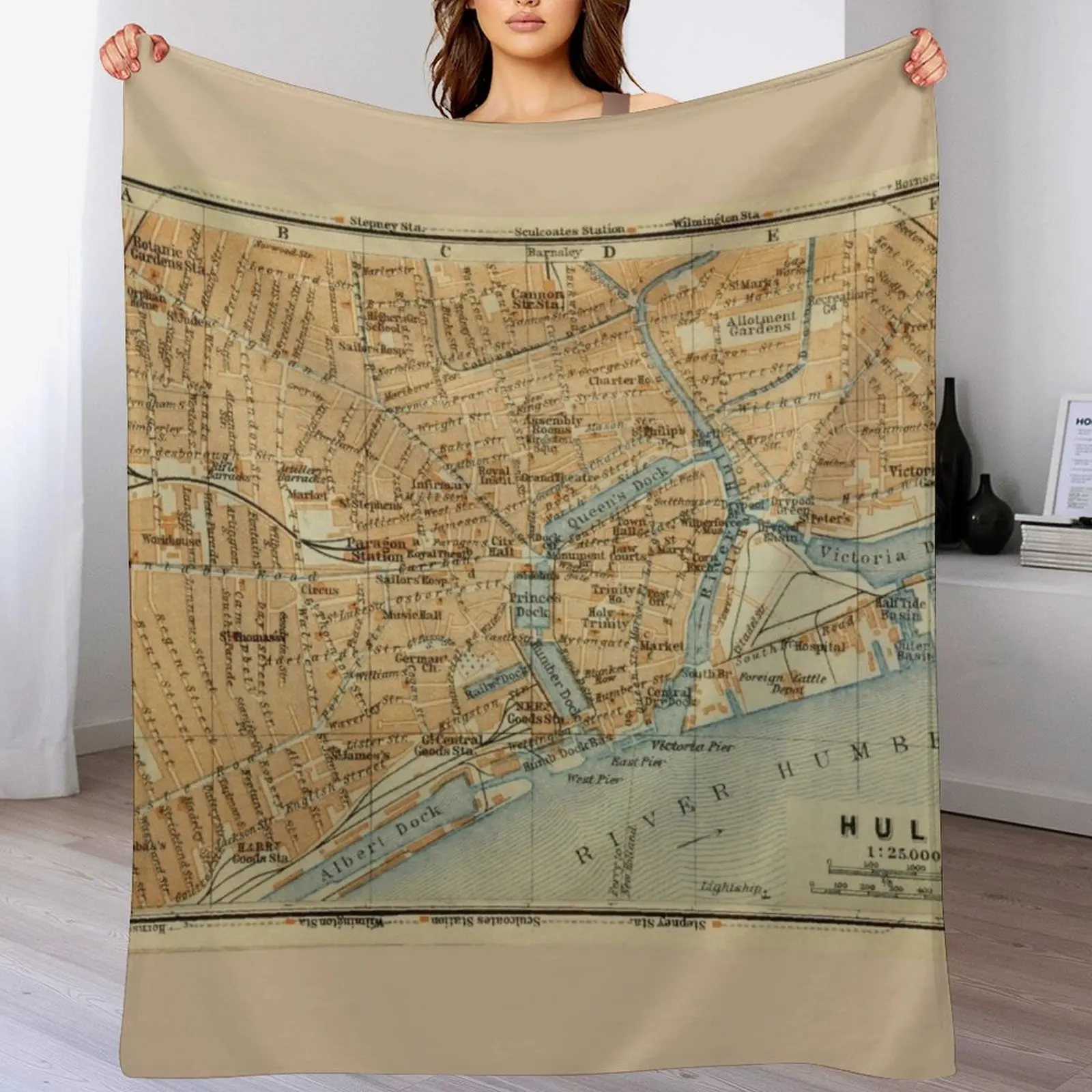 

Vintage Hull England Map (1910) Throw Blanket Cozy Warm Blanket for Bed Room Decor
