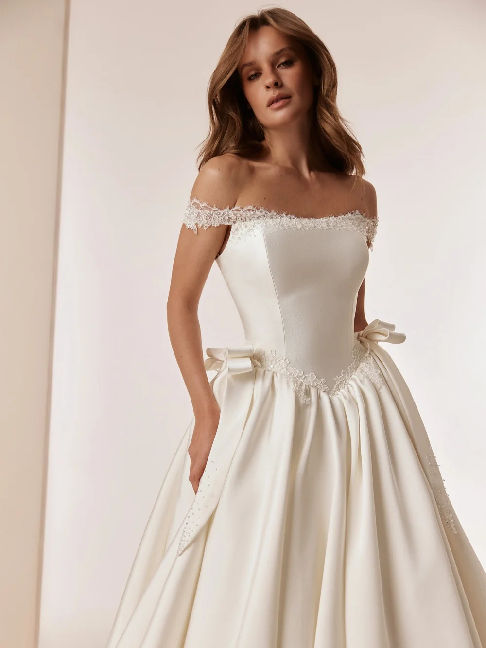New Ivory Beaded Lace Wedding Dress Elegant Bow Satin A-line Long Bridal Gown New Customized Off Shoulder Dresses For Bride