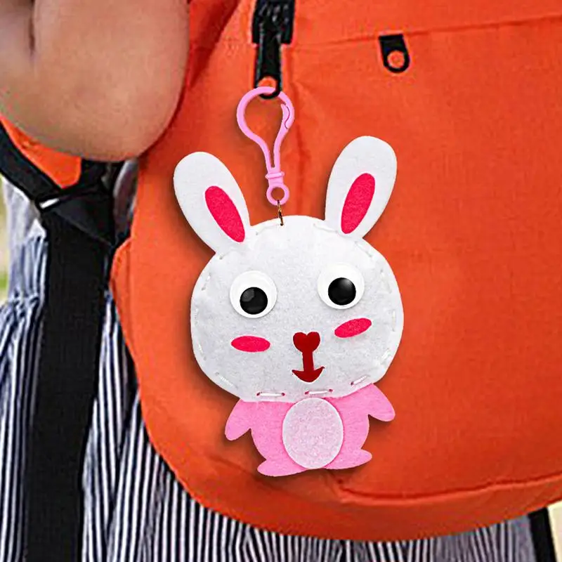 Doll Pendant Sewing Kit Children's Handcraft Sewing Fun Easy Art Kits Bag Pendant Crafting Animal Doll Bag Charm Beginner