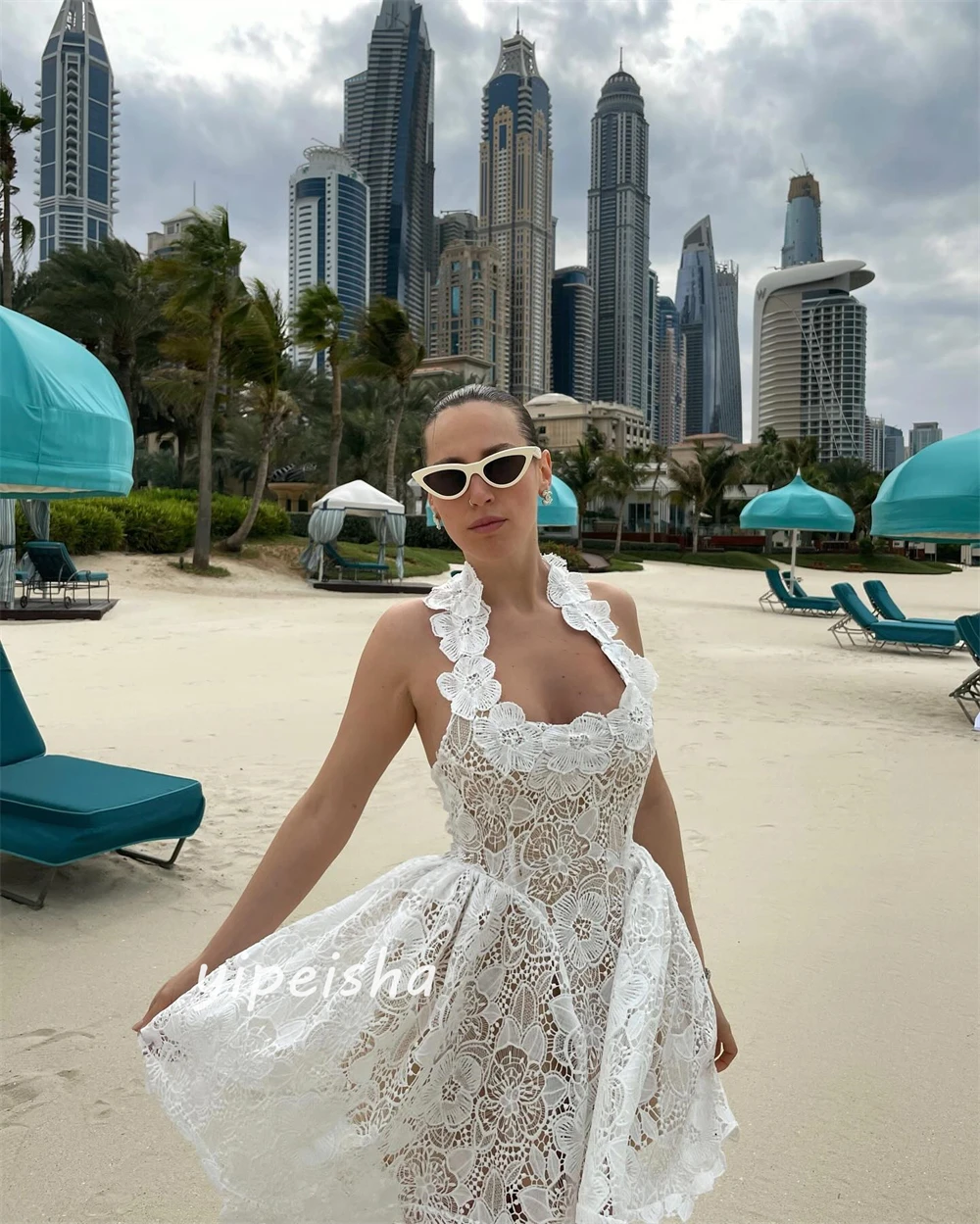 Vestido de graduación de Arabia Saudita, traje Formal de estilo clásico y moderno con cuello Halter, longitud hasta la rodilla, línea A, encaje, ocasiones a medida