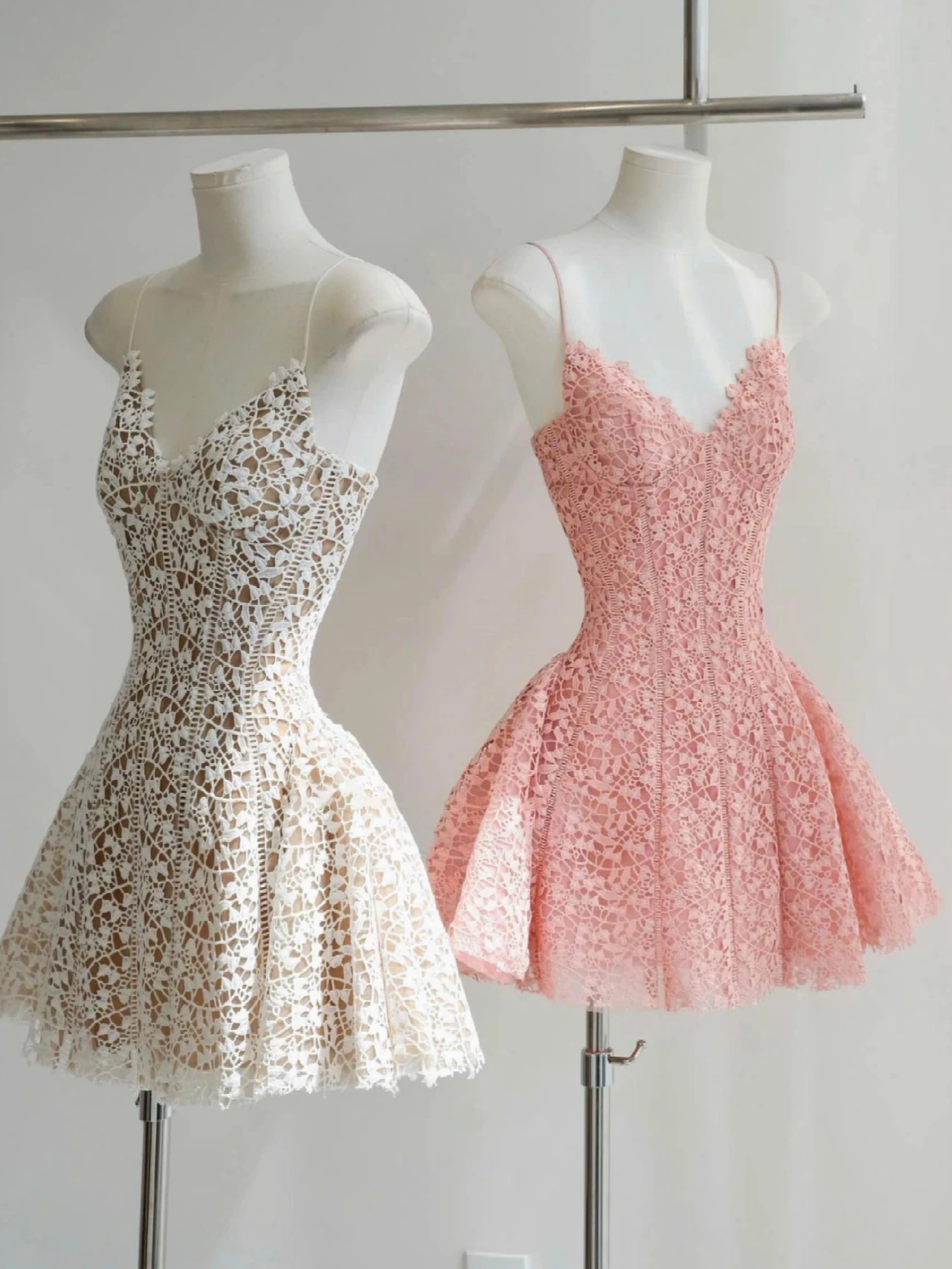 

Elegant Lace Dress Women's New 2026 Holiday Style High Waist A-Line Skirt Beautiful Absolutely Stunning Dress French Style