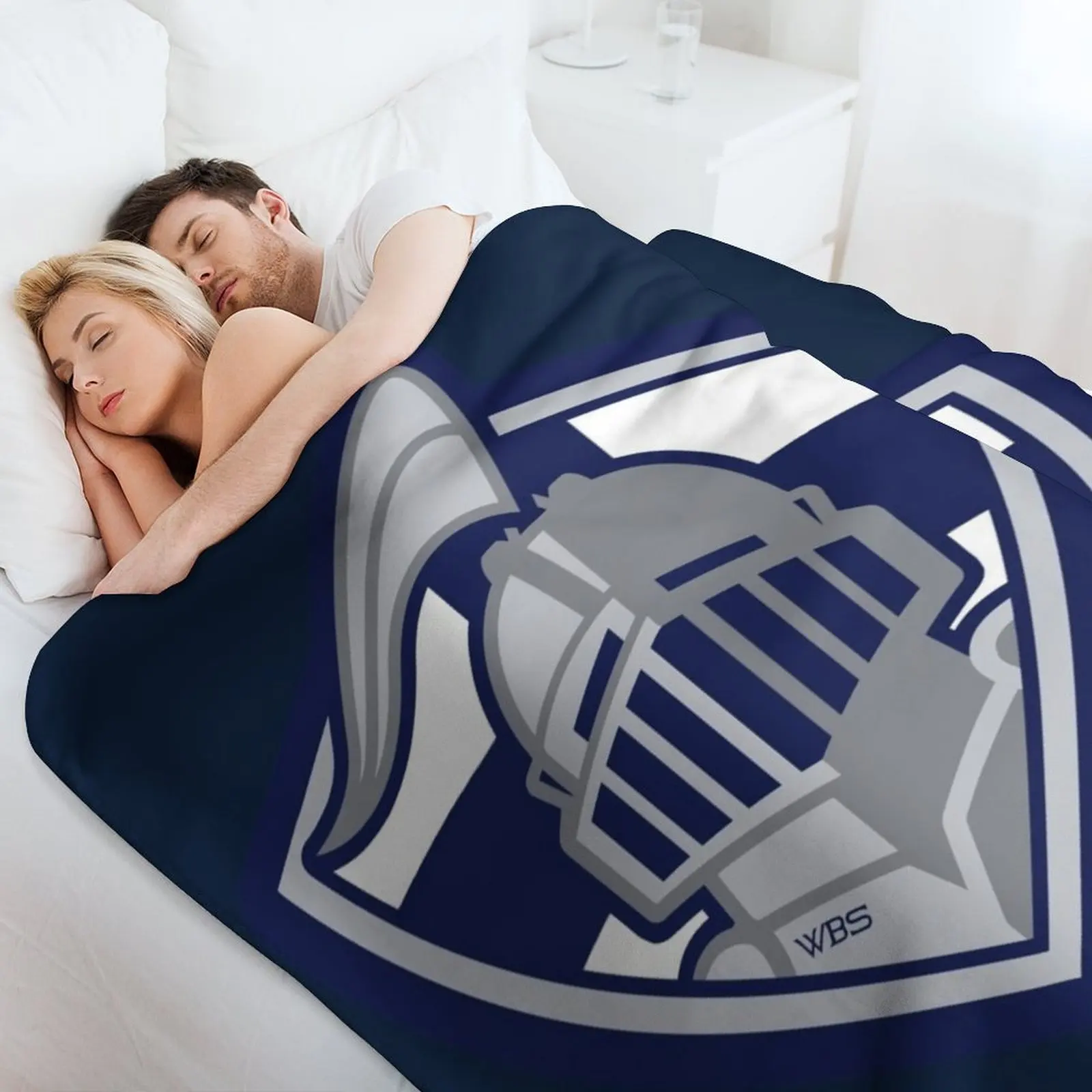 WB Scranton Hockey Throw Blanket Luxury Brand Furrys Bed linens anime Personalized Gift Blankets Sofas Of Decoration Blankets 4