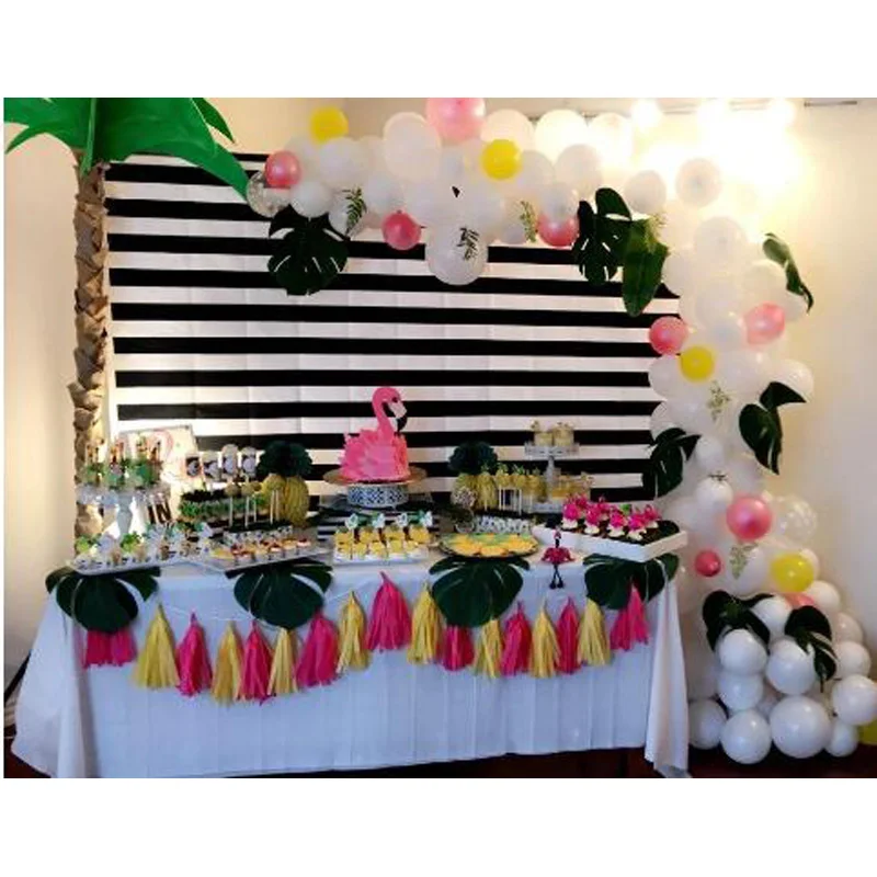 Rayas horizontales blancas y negras, patrón de fondo de advertencia, gráfico moderno, retrato de fiesta de cumpleaños, accesorios de estudio fotográfico