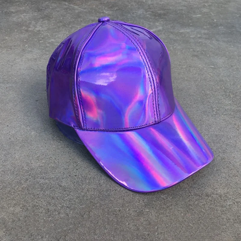 1PCS New laser skin reflective hat fashion trend gradient color color leather baseball cap wholesale