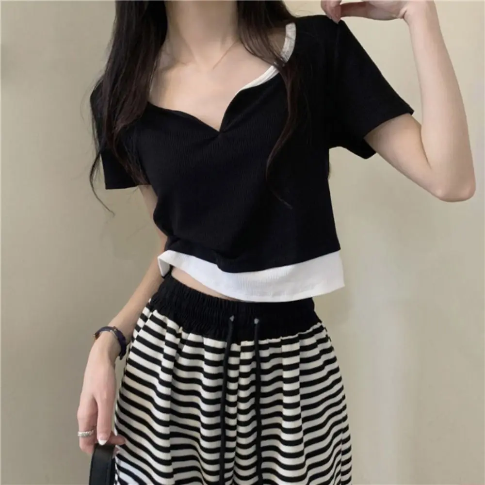 

Cute Y2K Fake Two Pieces Top V-neck Patchwork Slim Crop Top Women Spicy Girl Chic Short Sleeve T-shirts Streetwear