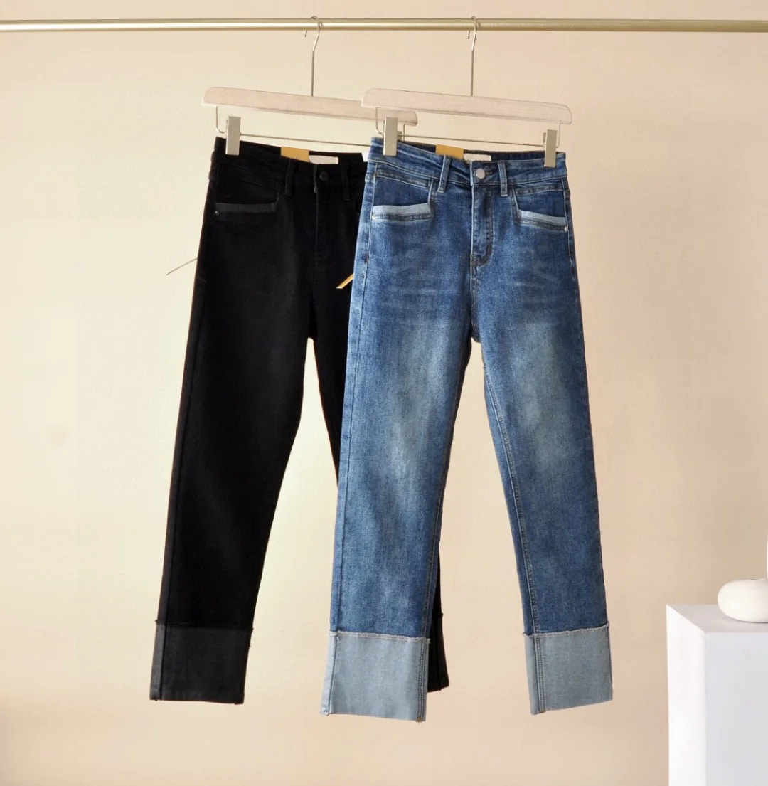 High-stretch straight-leg high-waisted cuffed jeans