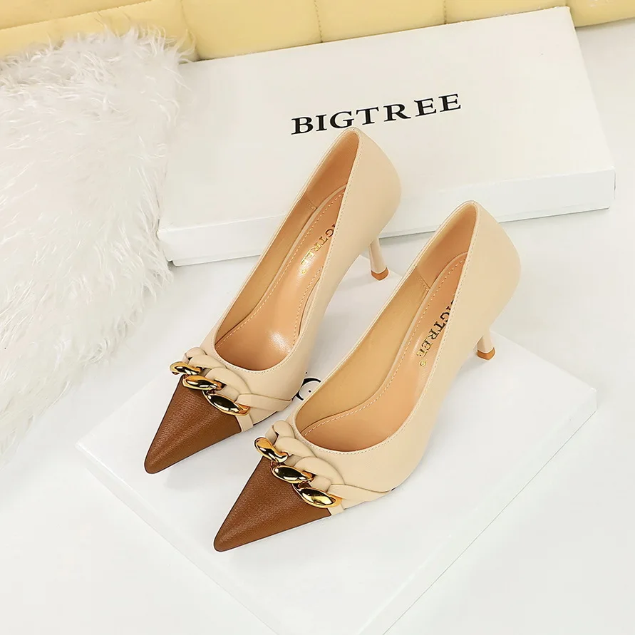 

Banquet Women's With High Heels Shallow Mouth Color Blocking Pointed Metal Chain Decoration Fashion Single shoes shoes pumps