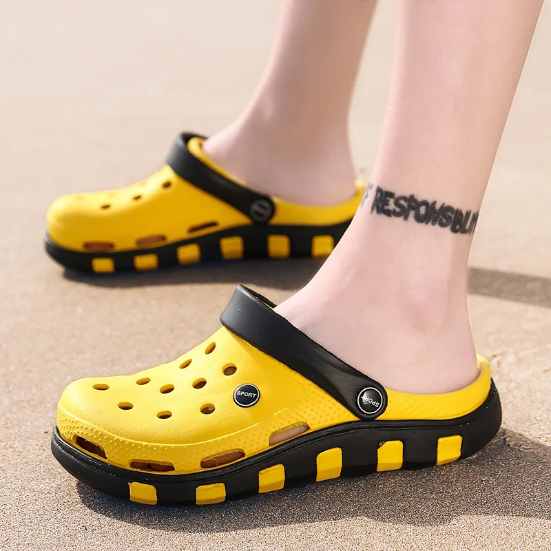 Unisex Sandals Outdoor Beach Shoes Men Hole Slippers Water Shoes Men Sandalias Clogs Women Garden Water Shoes Summer Light