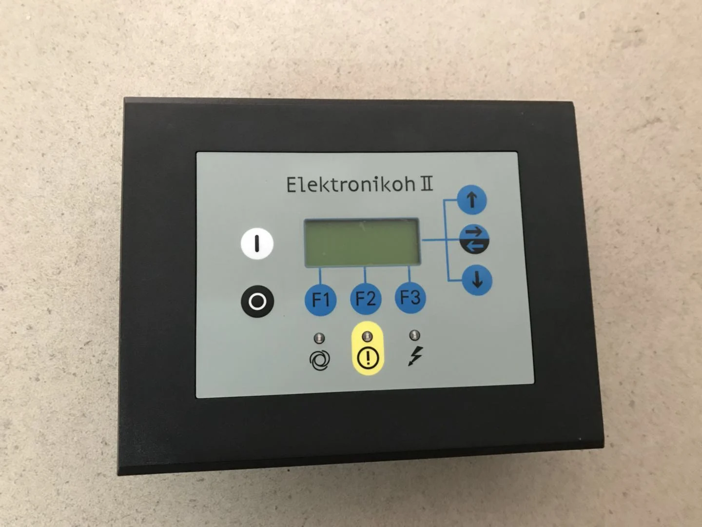 

With Program UPS / FEDEX Fits Atlas Copco Controller Control Panel 1900071001 1900071002 1900071011 1900071012 1900071281