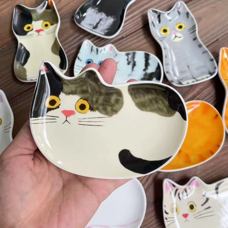 Japan Cute Pets Cat Sauce Dish Ceramic Creative Cute Cat Face Shaped Condiment Dish Small Plates Tableware Home Kitchen Supplies