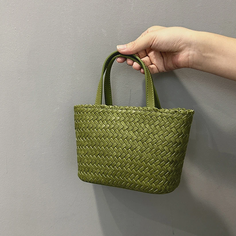 

Genuine leather hand-woven bag 2025 new niche design top layer cowhide vintage one-shoulder crossbody bag fashion ladies handbag