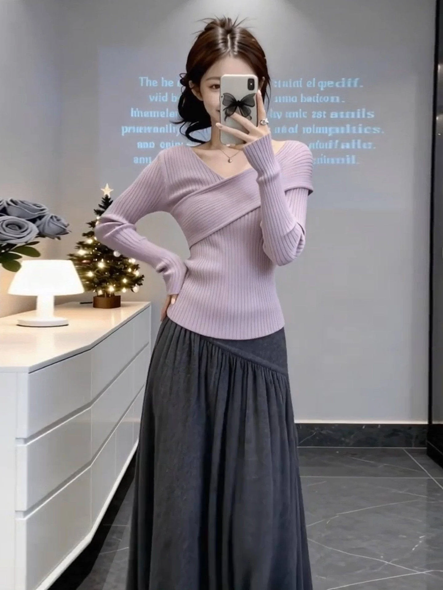 

Korean Style Women's V-Neck Knitted Sweater Slim Fit Base Shirt Top Purple Color Unique And Beautiful for Autumn And Winter