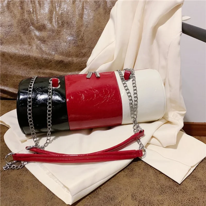 

Modish Women's Crossbody-Bag Made Of Jasmine-Patterned Leather Boasting Trendy Vienna Famous Lasting Spacious Look