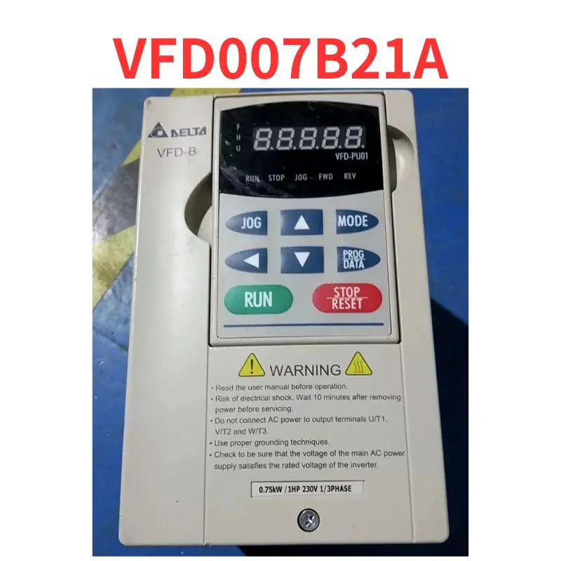 

Б/у VFD007B21A инверторный тест ОК Быстрая доставка