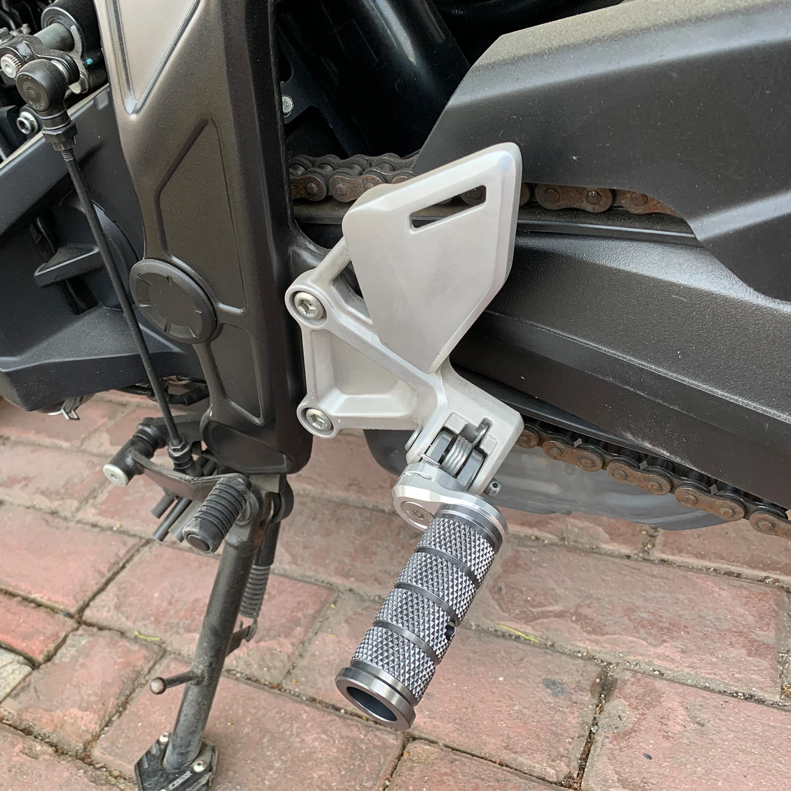 مراجل قدم أمامية قابلة للتعديل للدراجة النارية ، دواسات ، مسارح قدم ، سوزوكي كاتانا #5