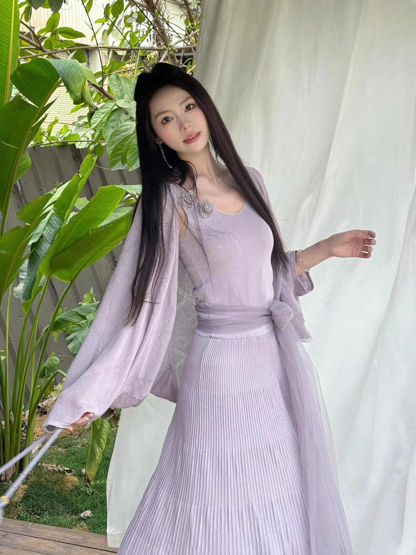 

Auntie Pan's the Glass Moon Decorative 3D Flower Open Cardigan Drapey Pleated Inner Set Tower Two-Piece Set Spring Fashion