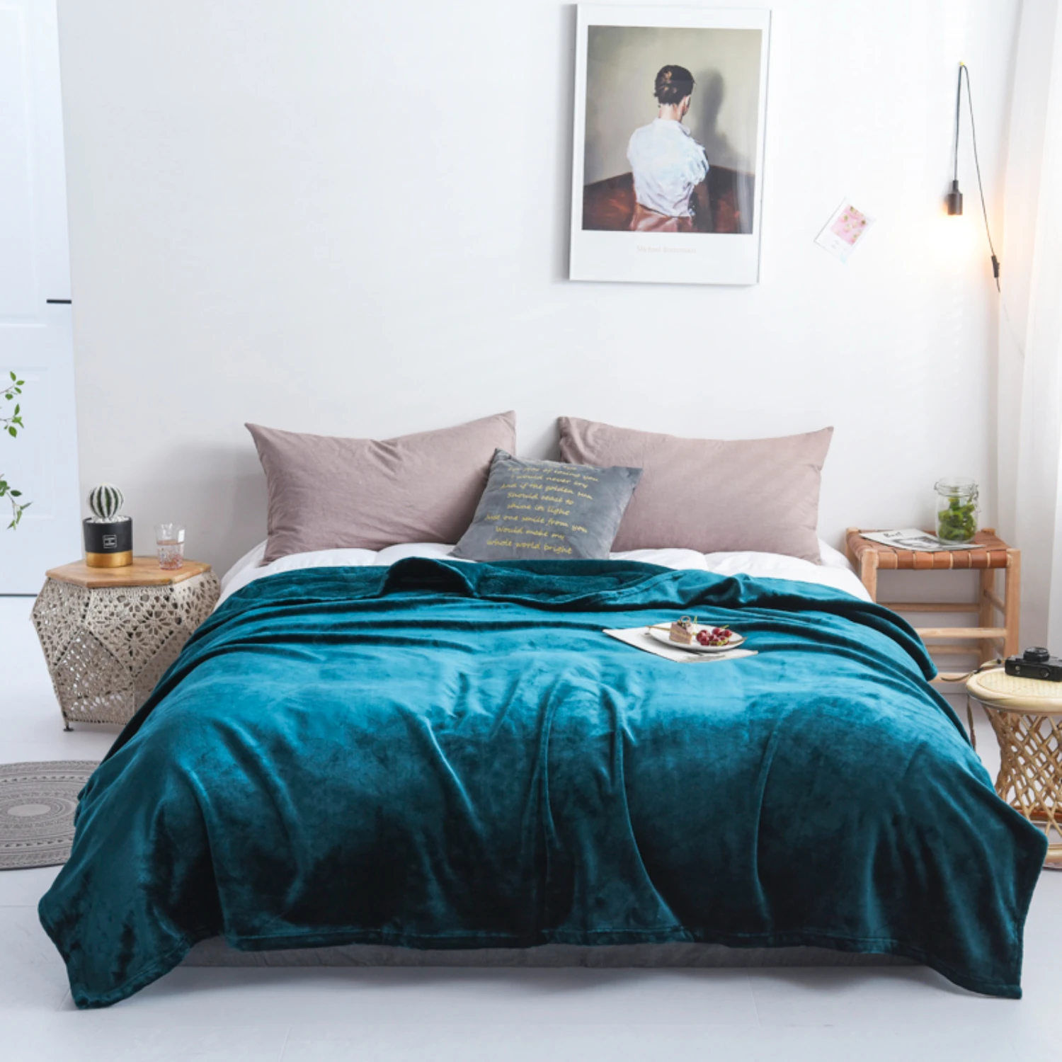 

Будьте теплыми и стильными с этими уютными и удобными зимними модными вещами для защиты от холода. Идеально для пребывания