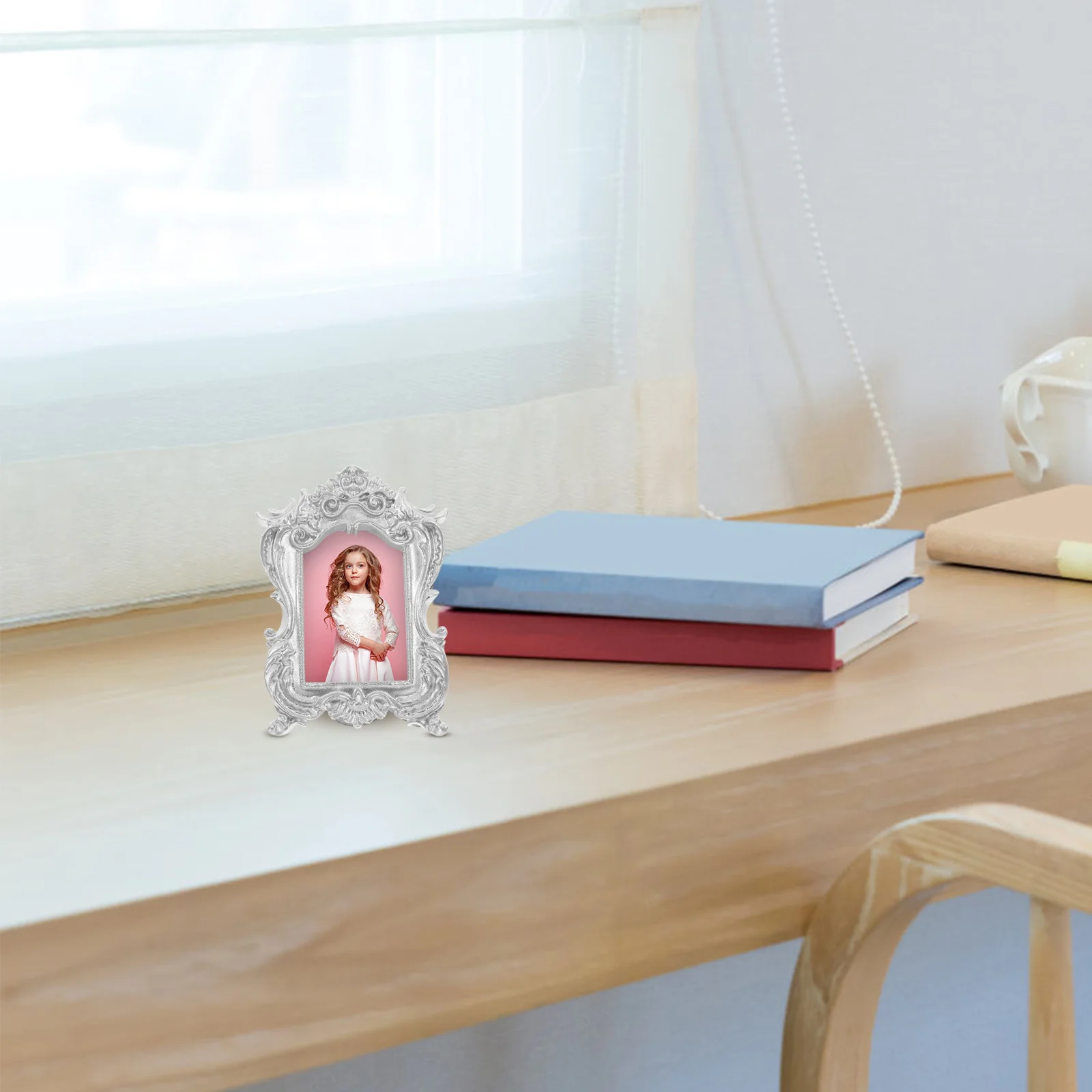 

Mini Vintage Picture Frames Set European Style Resin Desktop Photo Holder For Home Decor Bedroom Desk Small Frame Display