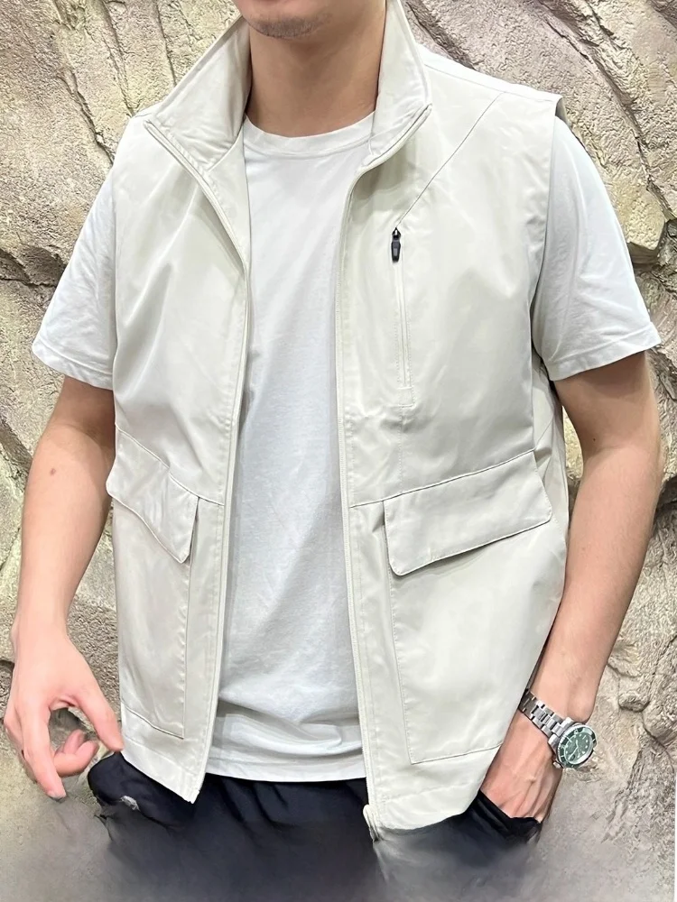

Outdoor Lightweight Vest Men's Fiing Sportswear Stand Collar Jaet Autumn Casual Workwear Multi-ket Design Polyester Fiber