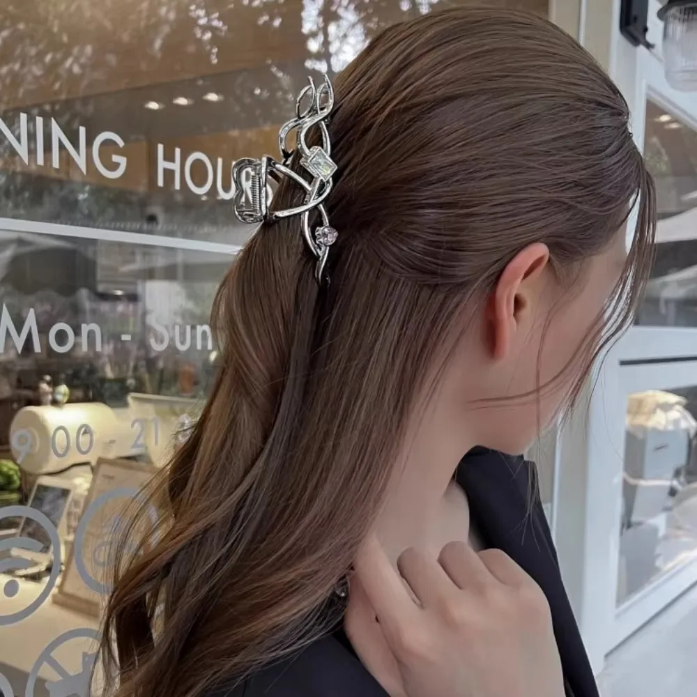 Große Strass-Haarklammer Unregelmäßige Haarspangen Punk-Stil Haarklauen Haarspangen für Frauen Vintage Kieferklammern Haaraccessoires