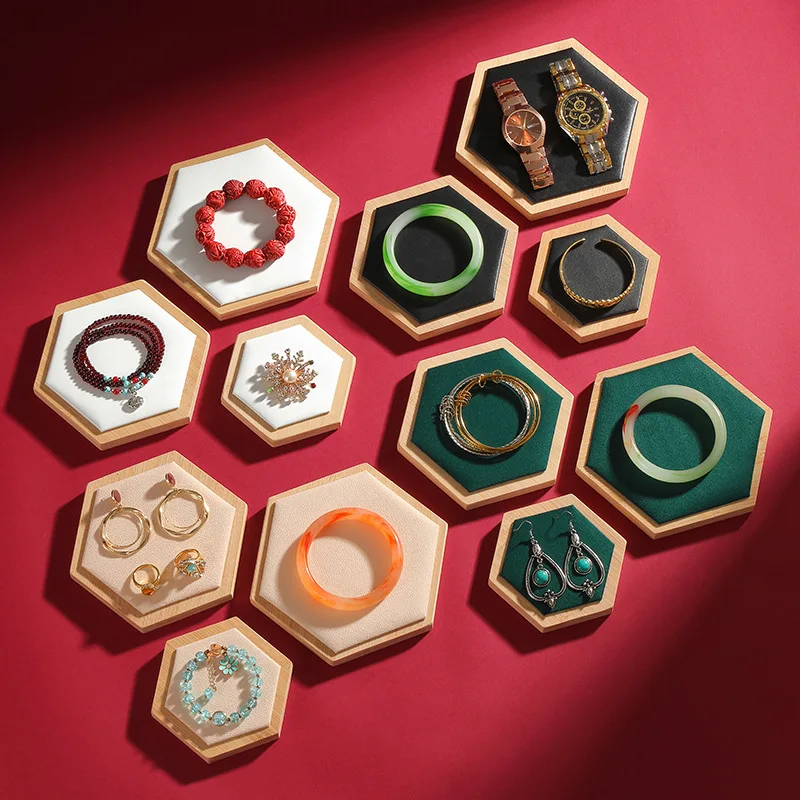 

Bamboo and wood Display Table Three-piece Set Creative Hexagonal Jewelry Display Tray Ring Necklace Bracelet Display Rack